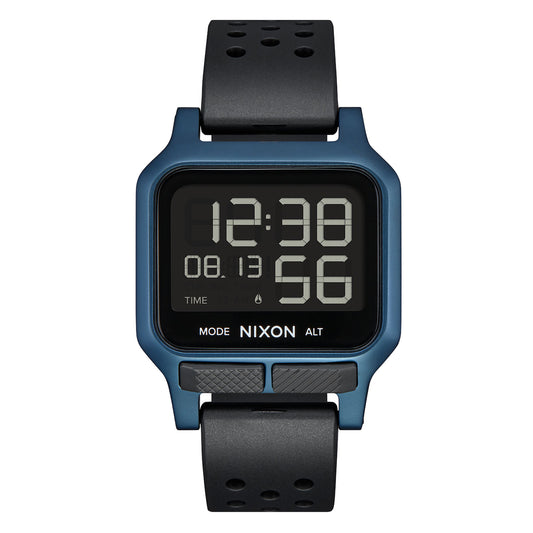 Nixon Heat Watch Blue. Foto de frente com hora e data no mostrador.