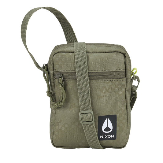 Nixon Stash Bag Olive Dot Camo. Foto de frente.