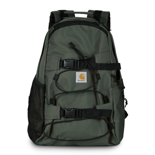 Carhartt WIP Kickflip Backpack Hemlock Green. Foto de frente.