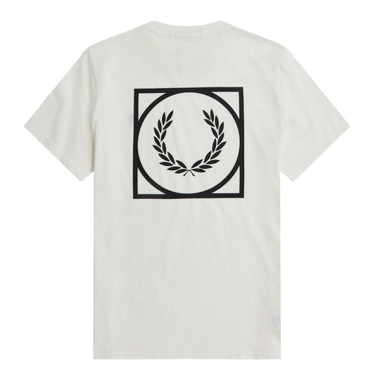 Fred Perry Graphic Print T-Shirt Snow White. Foto de trás.