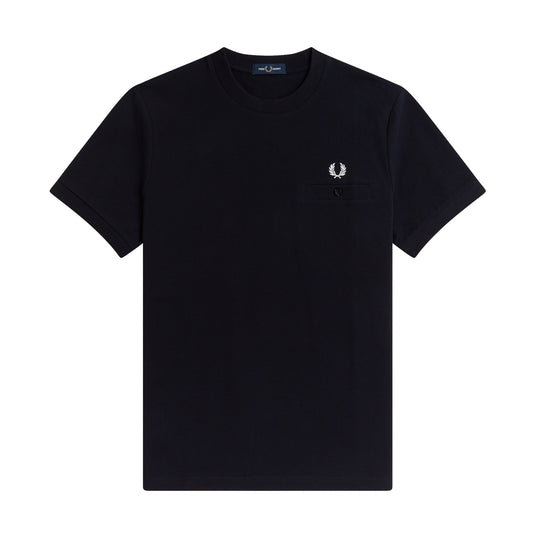 Fred Perry Pocket Detail Pique Shirt Navy. Foto de frente.