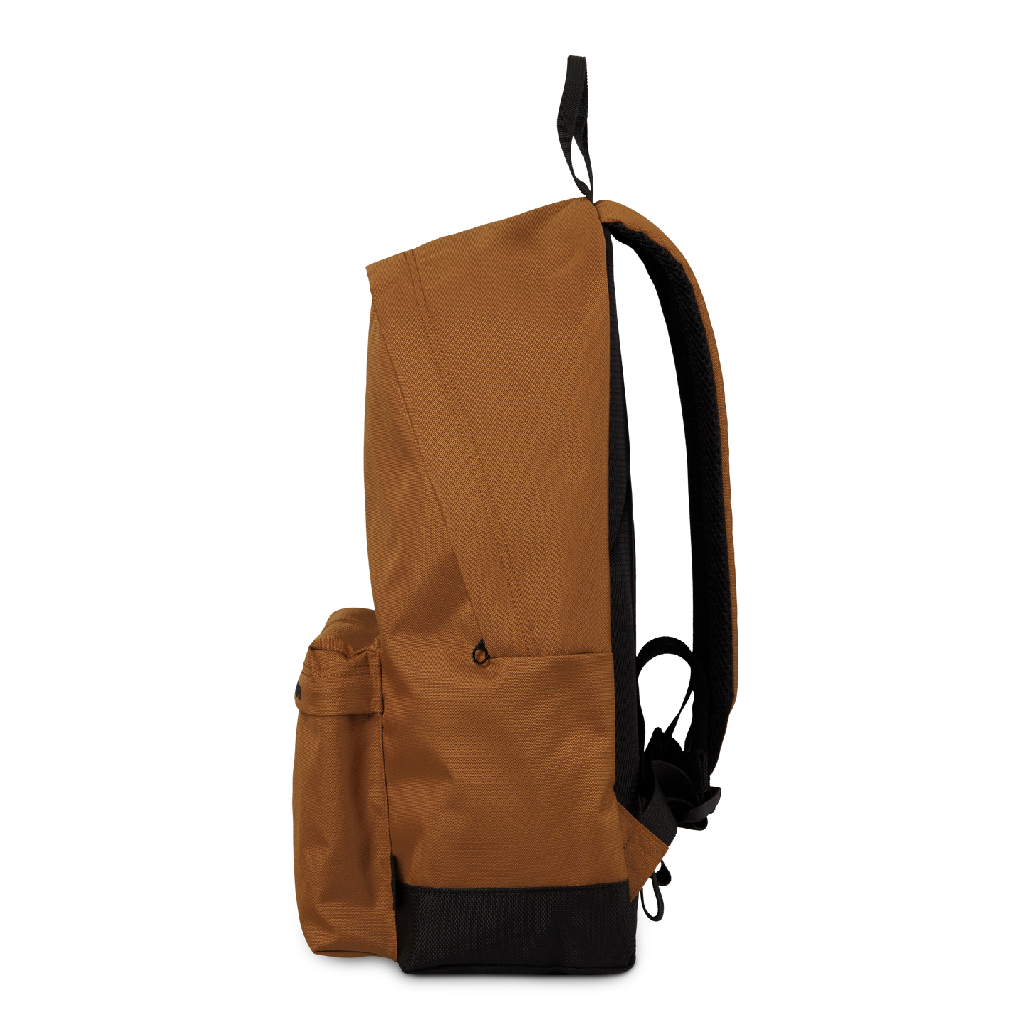 Carhartt WIP Payton Backpack em Tawny com logo bordado em preto. Foto da lateral esquerda.